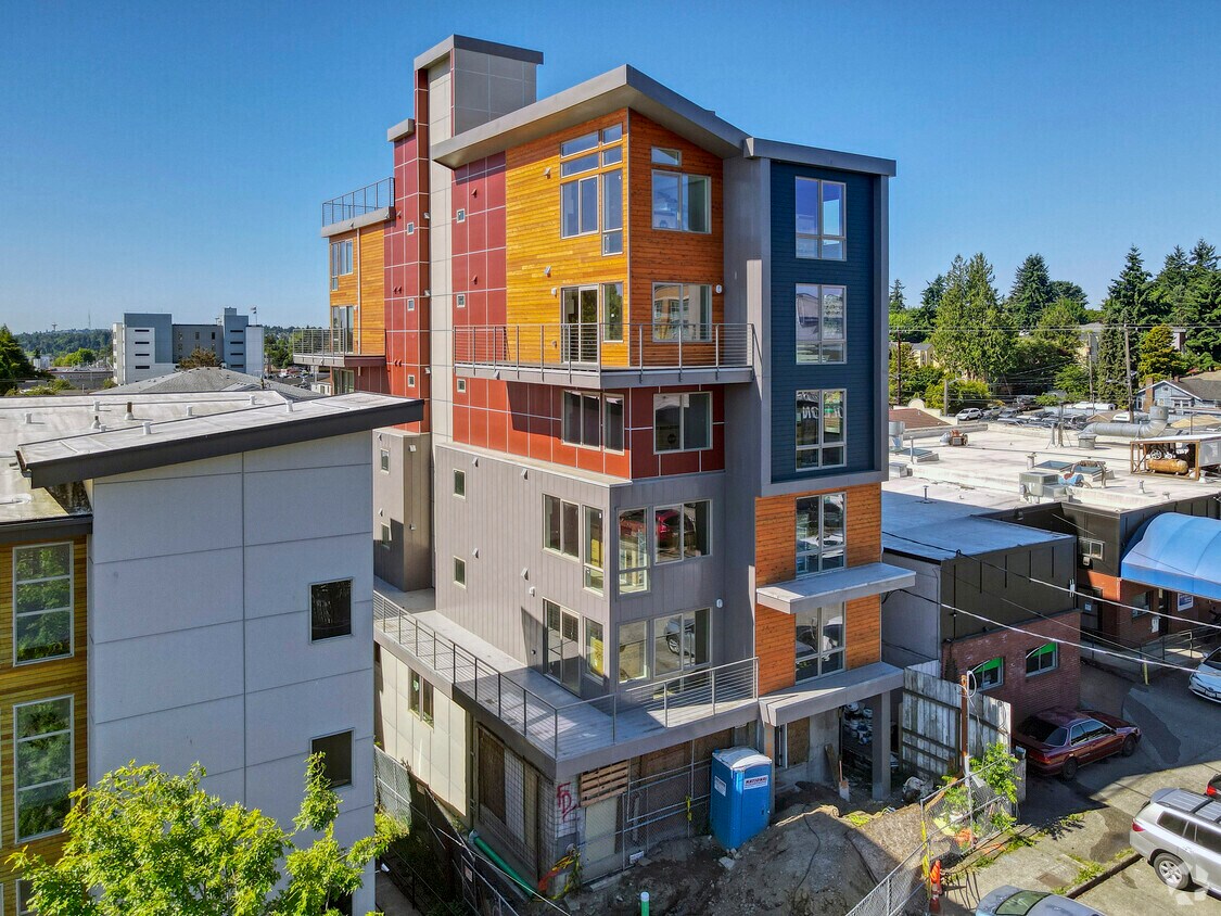 Primary Photo - Z Apartments