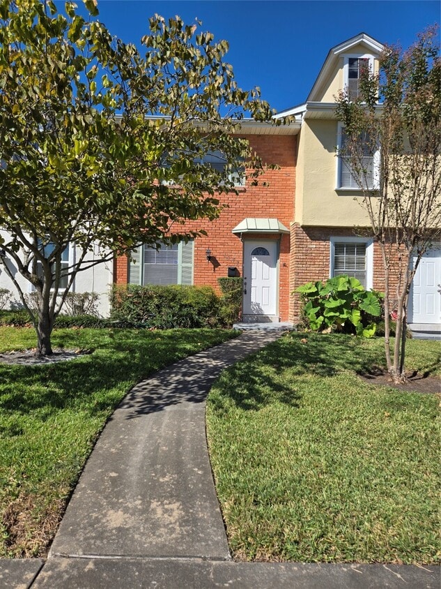 Foto principal - 1353 Ramada Dr