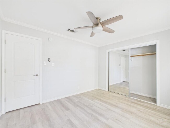 Building Photo - 11603 Gunsmoke Cir