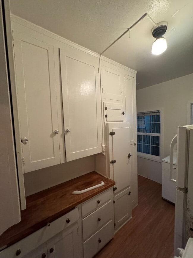 Building Photo - COO Holdings, LLC