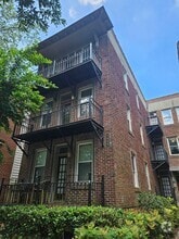 Building Photo - 1409 Colonial Ave