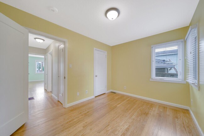 Foto del edificio - SOUTH SAN FRANCISCO HOME FOR RENT - $4,000/mo