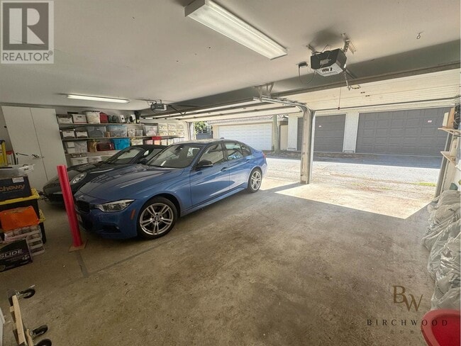Photo du bâtiment - 1328 Nanton Ave
