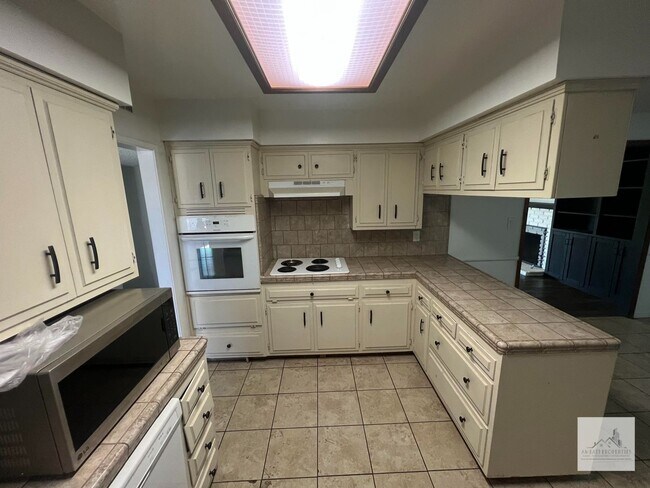 Foto del edificio - Charming  3 bedroom 2 bath home!