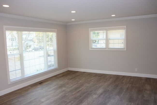 Building Photo - Single Family Close to Downtown Sunnyvale