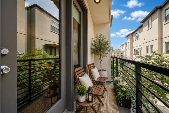 Foto del edificio - 5514 Petty St