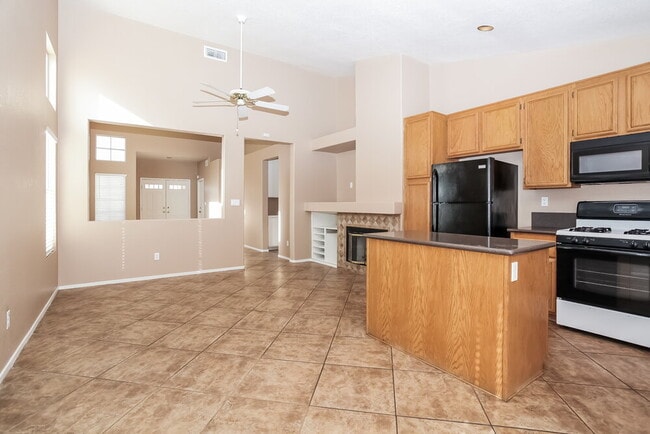 Building Photo - 6062 Canyon Gap Dr