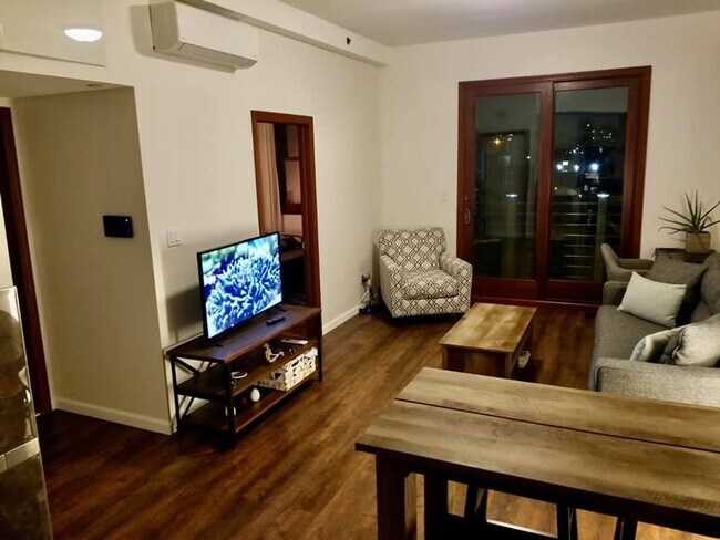 Foto del edificio - 412 Ocean View Ave