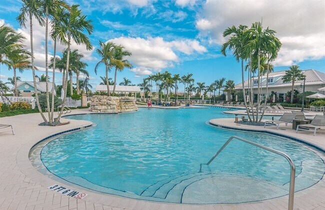 Building Photo - 14670 Catamaran Pl