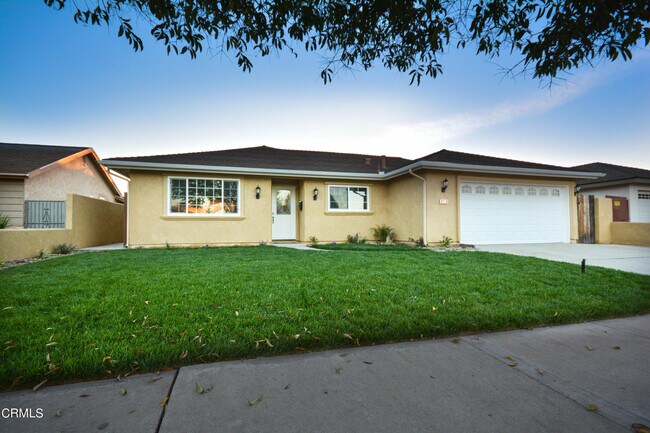 Foto del edificio - 4830 Webster Dr