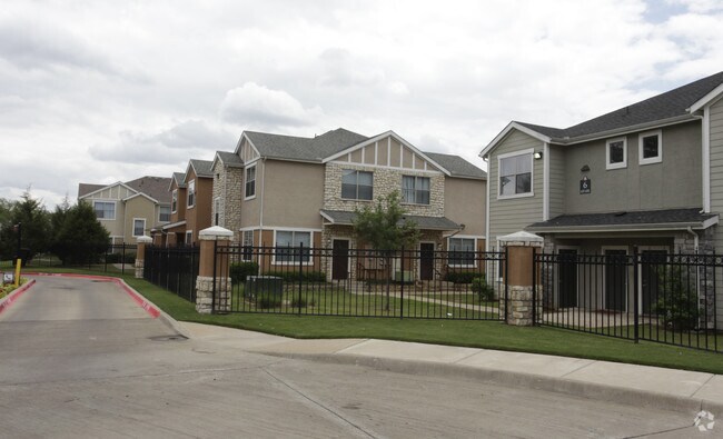 Rosemont at Meadow Lane Rentals Dallas, TX