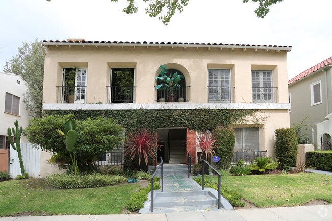 Foto del edificio - 232 N Almont Dr