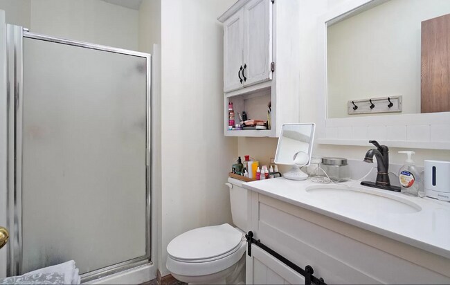 Foto del edificio - LEASING