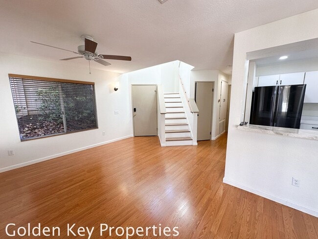 Building Photo - Move-In Ready 3-Bedroom Home in Vista!