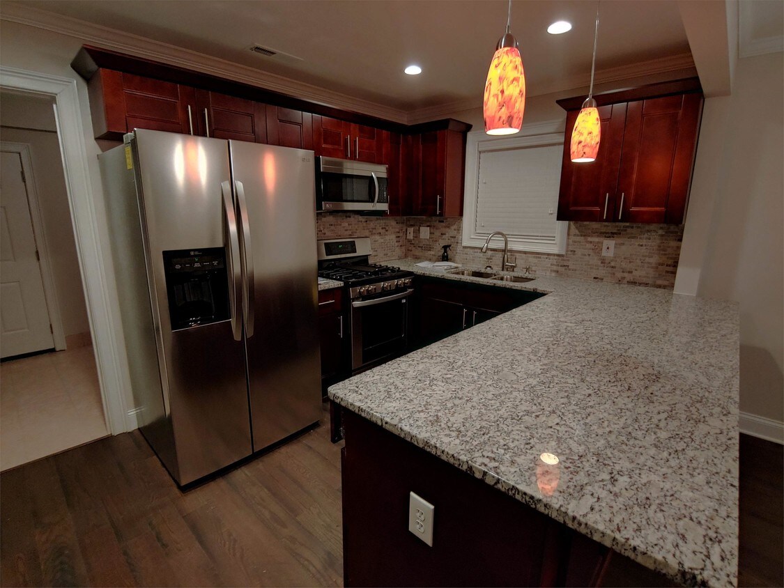 Primary Photo - 2138 Delowe Dr