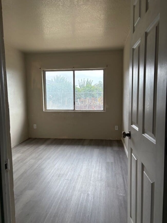 Foto del edificio - h4675