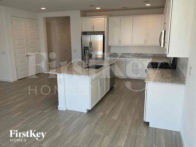 Building Photo - 11136 W Levi Dr