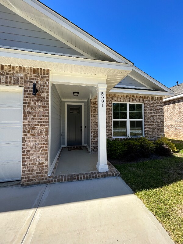 Foto del edificio - 5991 Born Dr