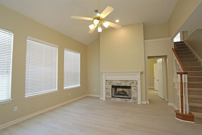 Foto del edificio - 7534 Orchard Hills Ln