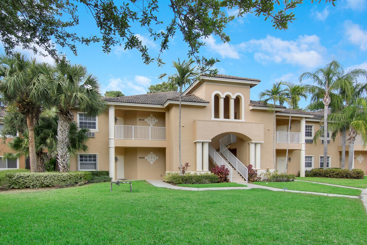 8946 Sandshot Ct, Port Saint Lucie, FL 34986 Condo for Rent in Port