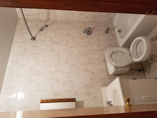 Foto del edificio - 1553 E 58th St