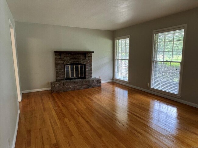 Foto del edificio - 768 Marquette Dr