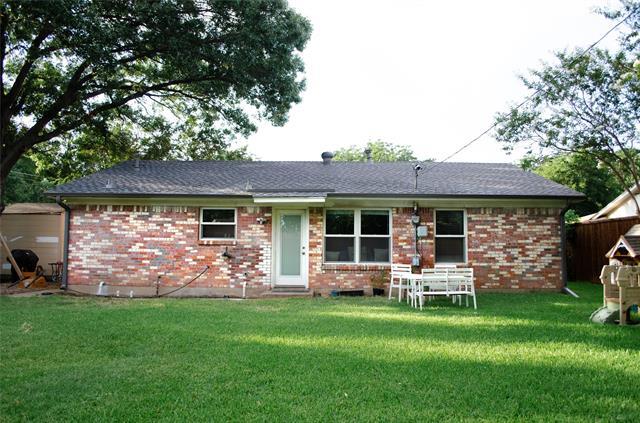 Building Photo - 508 E Tyler St