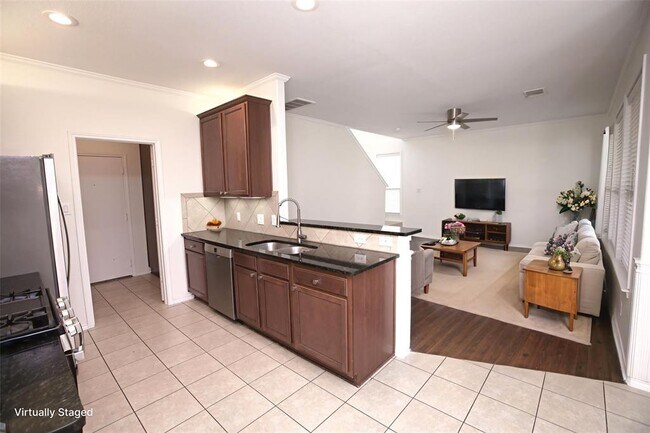 Foto del edificio - 8732 Wood Stork Dr