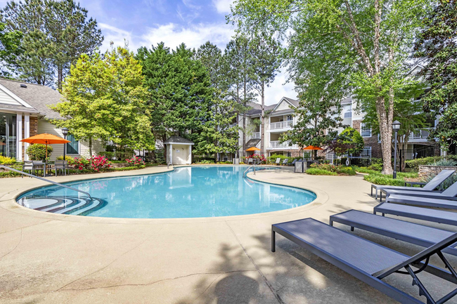 Building Photo - The Lodge at Mallard Creek Apartments