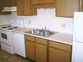 Kitchen - Hillsborough Apts