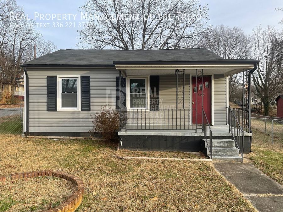 Fully Renovated 3bd/1ba Ranch Style Home i... House Rental in