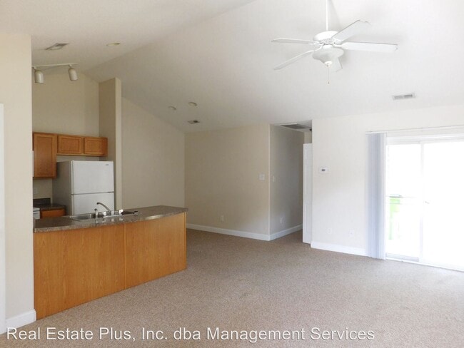 Building Photo - 225 Church Hill Ct