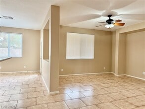 Building Photo - 9070 Vintage Wine Ave