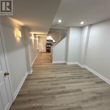 Building Photo - 10 Ancon Rd