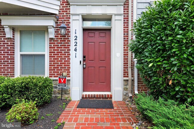 Foto del edificio - 12241 Bluffwood Ter