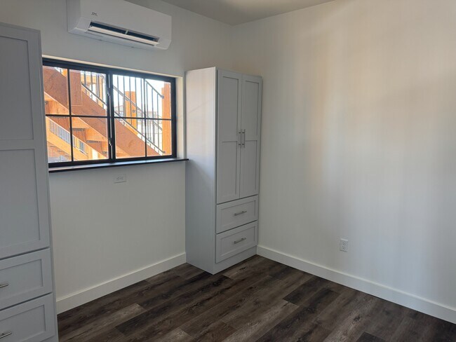 Foto del edificio - 102 Second St