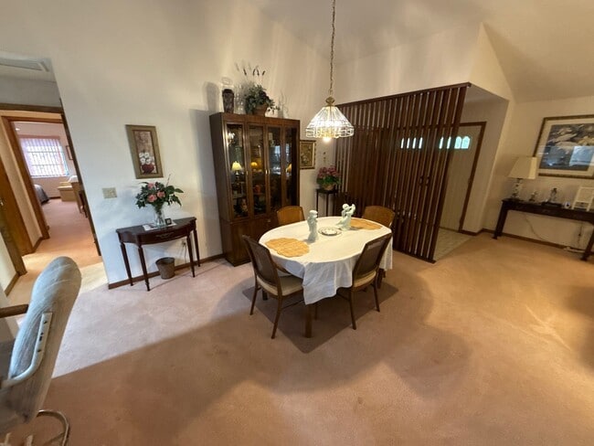 Foto del edificio - 117 Golfview Dr