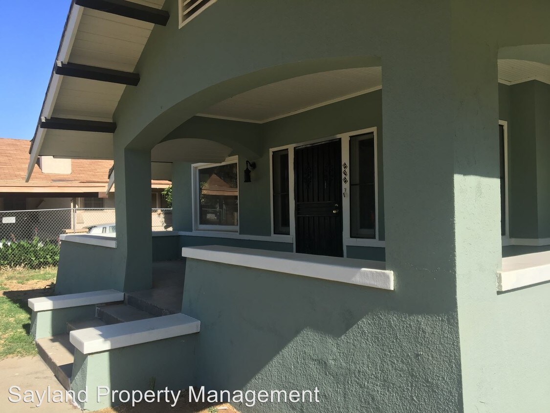 Building Photo - 3 br, 2 bath House - 535 E Kearney Blvd