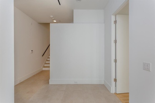 Foto del edificio - 1434 Lake Pointe Pkwy