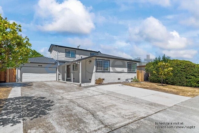 Building Photo - 4726 Armour Dr