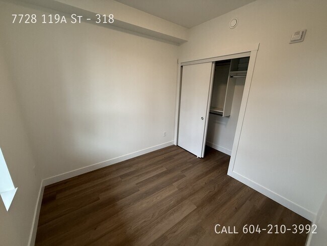 Photo du bâtiment - Modern 2 Bedroom Plus Junior Bedroom Condo