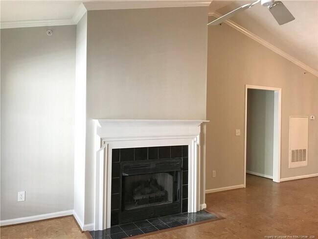 Building Photo - 3346 Harbour Pointe Pl