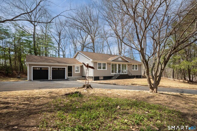 Building Photo - 240 Great Plain Rd