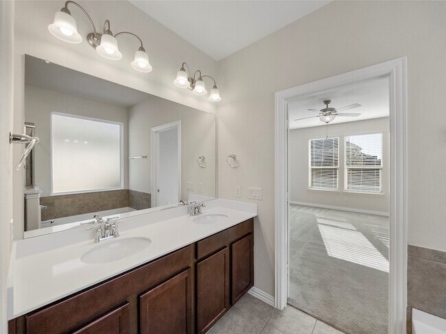 Foto del edificio - 1260 Sharp St