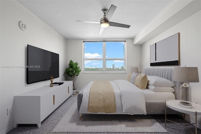 Foto del edificio - 2665 SW 37th Ave