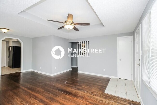 Building Photo - 3 Bedroom Pet-Friendly Home in Kansas City...