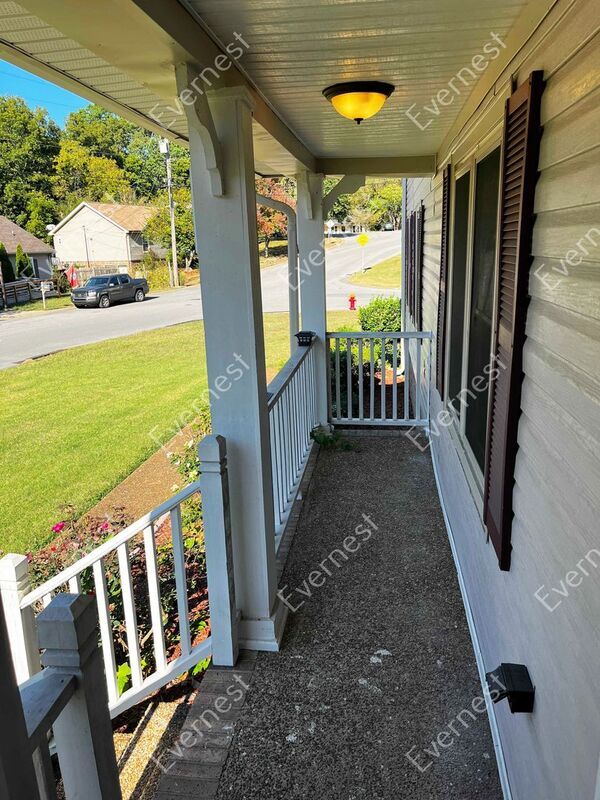 Building Photo - 3077 Reelfoot Dr