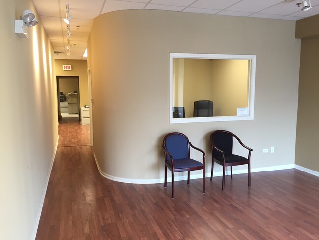 Interior Photo - 3400 Wellington Ct