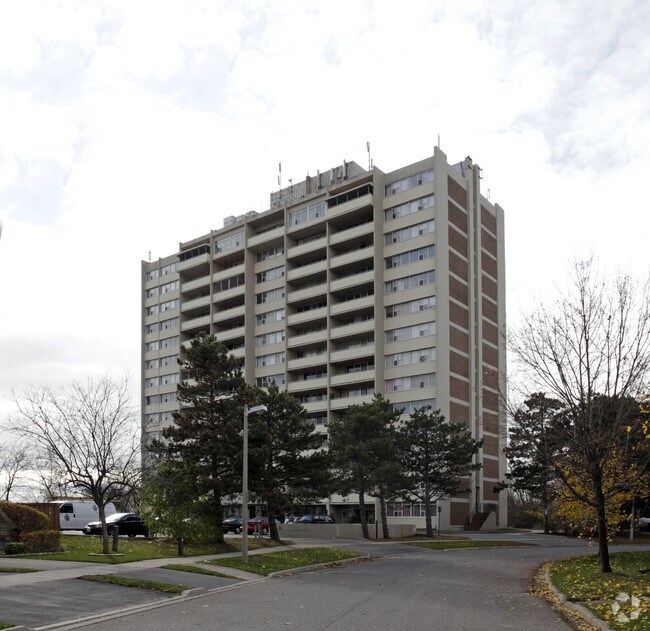 Photo du bâtiment - Ridge Hill Towers