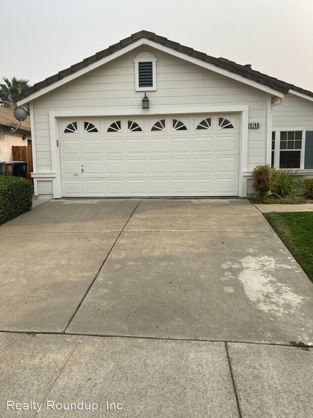 Primary Photo - 3 br, 2 bath House - 9140 Bristol Plaza Way
